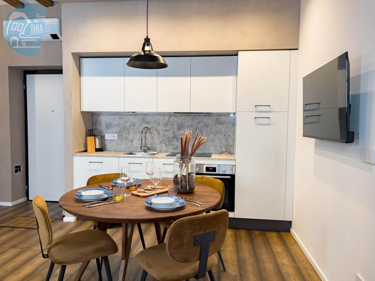 San Nicolo 14 Tirabora Short Rent Apartment ตรีเอสเต ภายนอก รูปภาพ