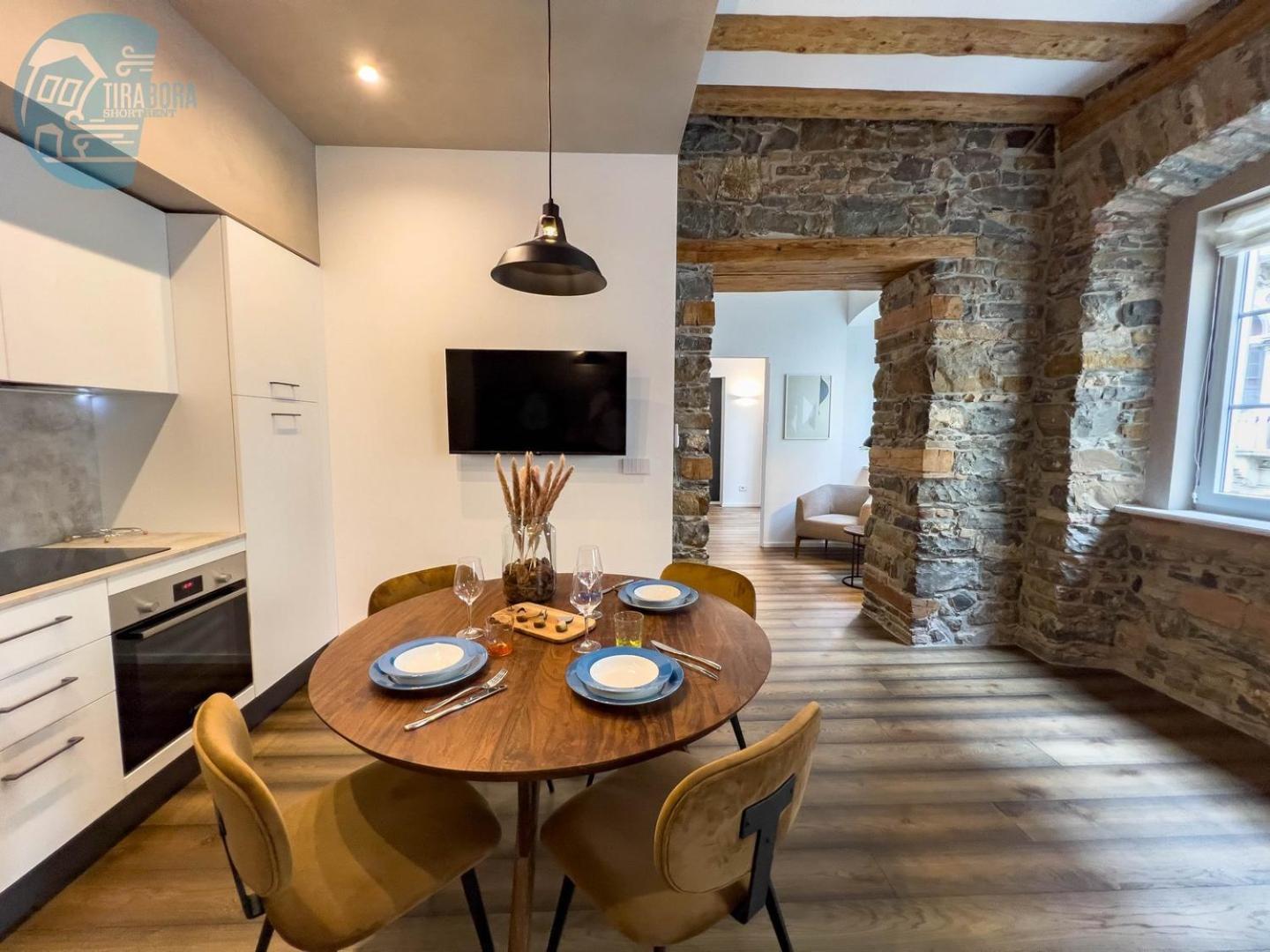 San Nicolo 14 Tirabora Short Rent Apartment ตรีเอสเต ภายนอก รูปภาพ