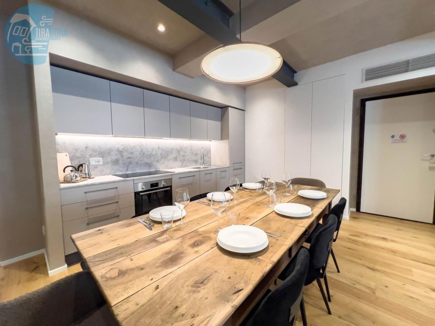 San Nicolo 14 Tirabora Short Rent Apartment ตรีเอสเต ภายนอก รูปภาพ