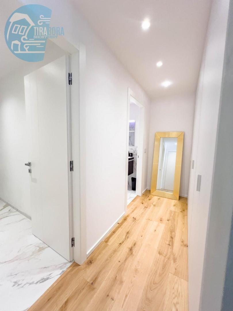 San Nicolo 14 Tirabora Short Rent Apartment ตรีเอสเต ภายนอก รูปภาพ