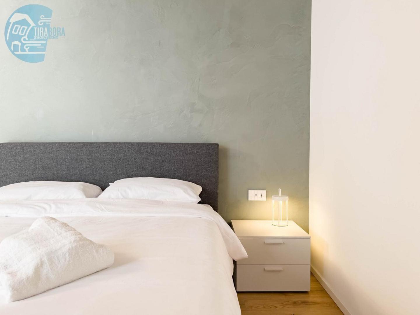 San Nicolo 14 Tirabora Short Rent Apartment ตรีเอสเต ภายนอก รูปภาพ